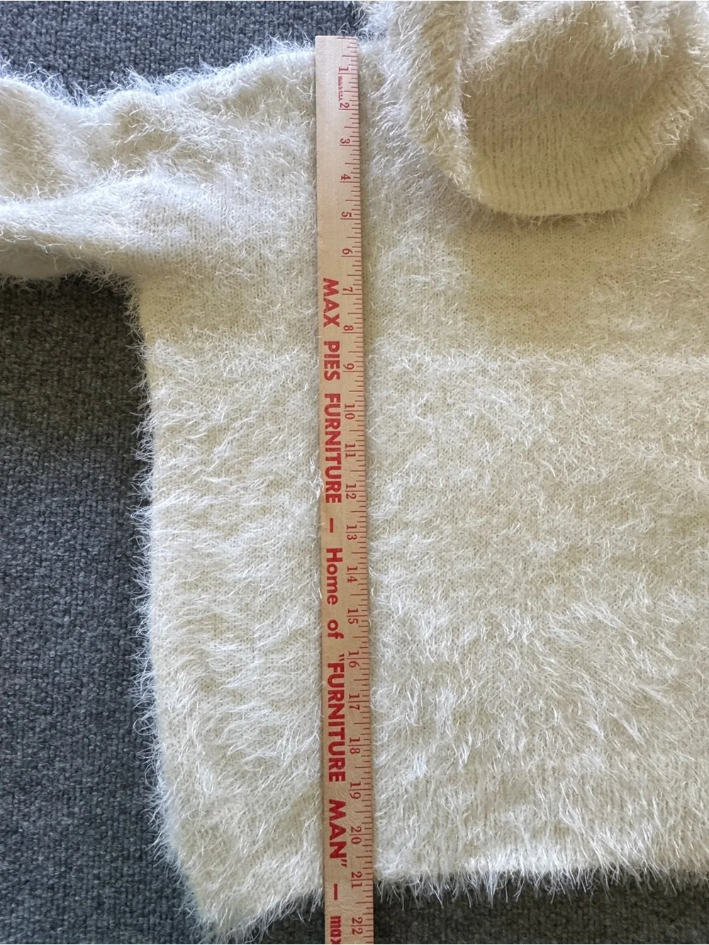 Pink Rose Eyelash Turtleneck Sweater M Fuzzy Cozy Soft Cream Plush
